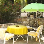 度假居 Steinturm Mit Dach-terrasse Zwischen Fluss, Und Gebirge- Spiti Pirgos