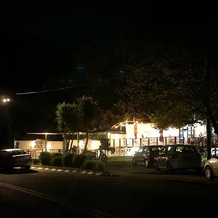 Steinturm Mit Dach-terrasse Zwischen Fluss, Und Gebirge- Spiti Pirgos Holiday home *